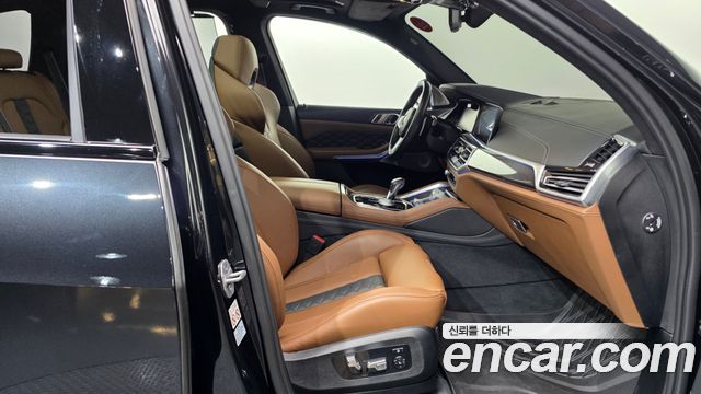 BMW X5M (G05) 4.4 Competition 2023 — фото 15