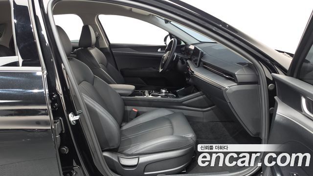 Kia K5 (III) 2.0 Prestige 2024 — фото 32