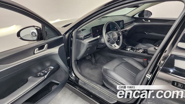 Kia K5 (III) 2.0 Prestige 2024 — фото 10