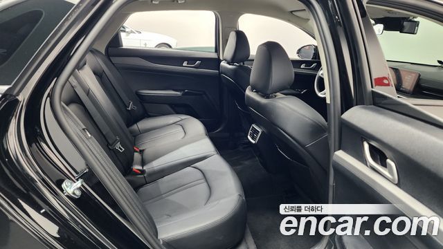 Kia K5 (III) 2.0 Prestige 2024 — фото 15