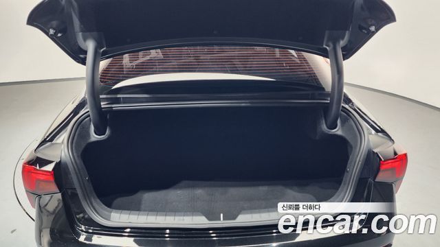 Kia K5 (III) 2.0 Prestige 2024 — фото 22