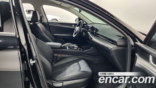 Kia K5 (III) 2.0 Prestige 2024 — фото 32