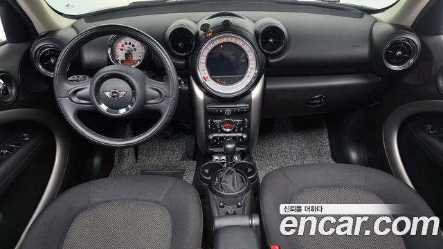 MINI Cooper D Countryman Standard 1st 2014 — фото 7