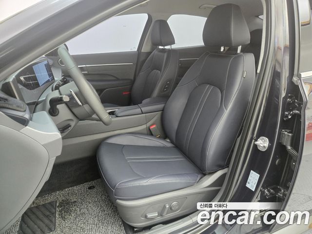Hyundai Sonata The Edge (DN8) 2.0 Exclusive 2024 — фото 10