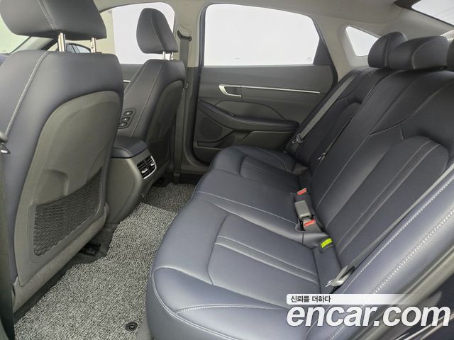 Hyundai Sonata The Edge (DN8) 2.0 Exclusive 2024 — фото 16
