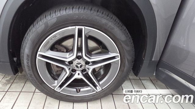 Mercedes-Benz GLA-Class (H247) GLA250 4MATIC 2023 — фото 5
