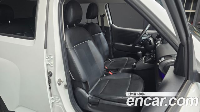 Hyundai Casper Inspiration 2022 — фото 26