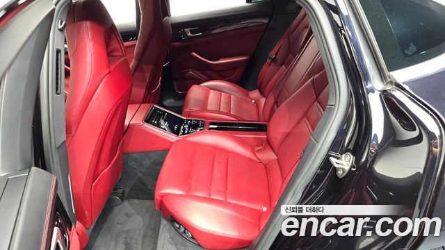 Porsche Panamera (971) 2.9 4S 2018 — фото 12