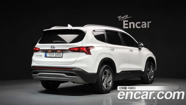 Hyundai Santa Fe Diesel 2.2 2WD Exclusive 2023 — фото 2
