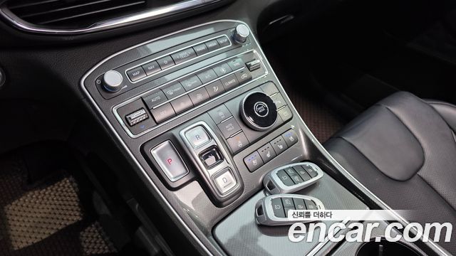 Hyundai Santa Fe Diesel 2.2 2WD Exclusive 2023 — фото 9