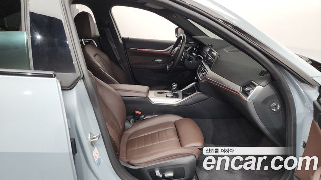BMW 4 Series (G22) 420i First Edition GranCoupe 2022 — фото 26