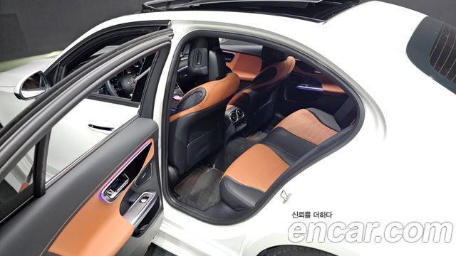 Mercedes-Benz C-Class (W206) C300 4MATIC AMG Line 2023 — фото 18