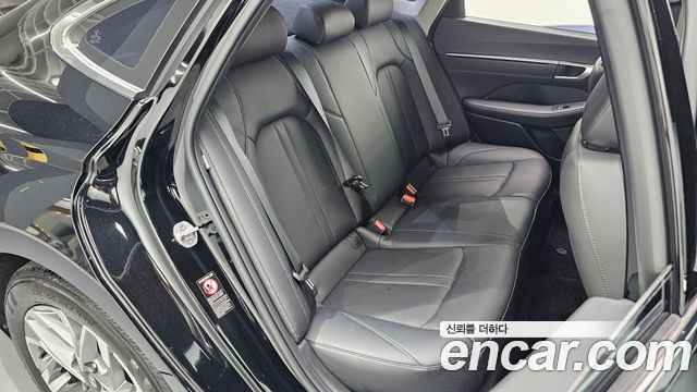 Hyundai Sonata (DN8) 2.0 Premium Plus 2023 — фото 16