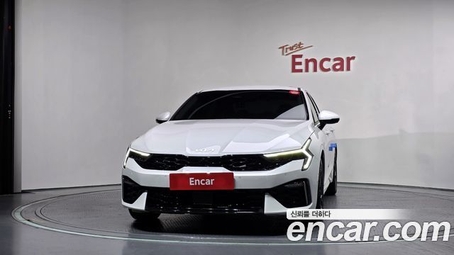 Kia K5 (III) 2.0 Noblesse 2024 — фото 3