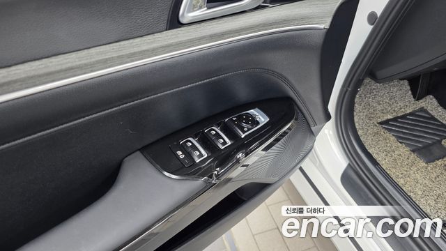 Kia K5 (III) 2.0 Noblesse 2024 — фото 29
