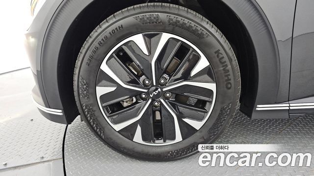 Kia EV6 Long Range Air 2022 — фото 5