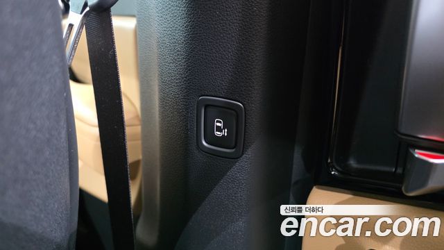 Kia Carnival (IV) Diesel 9-Seater Prestige 2022 — фото 19