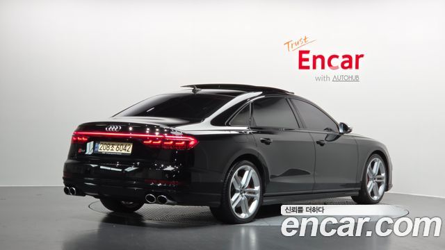 Audi S8 (D5) 4.0 TFSI Quattro LWB 2021 — фото 2