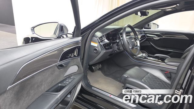 Audi S8 (D5) 4.0 TFSI Quattro LWB 2021 — фото 10