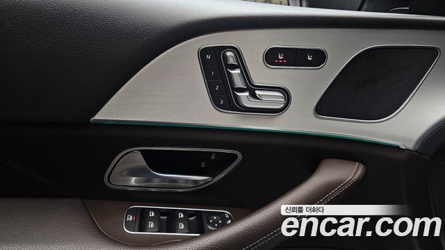 Mercedes-Benz GLE-Class (W167) GLE300d 4MATIC 2020 — фото 20