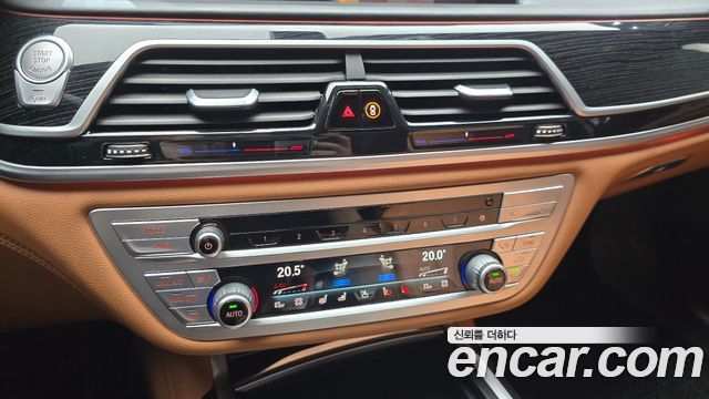 BMW 7 Series (G11) 730Ld xDrive M Sport 2020 — фото 19