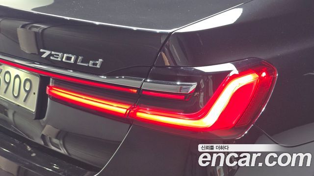 BMW 7 Series (G11) 730Ld xDrive M Sport 2020 — фото 23