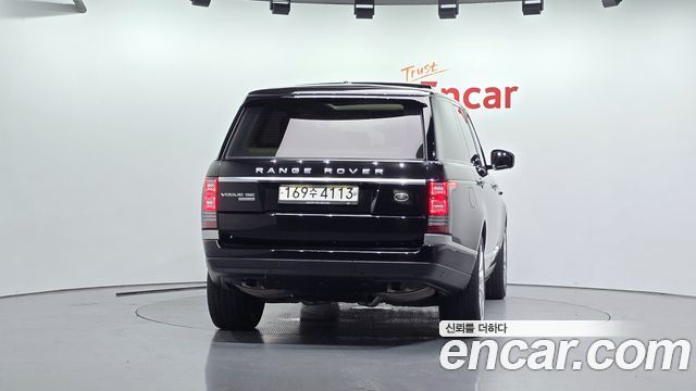 Land Rover Range Rover (IV) 5.0 SC Vogue SE LWB 2016 — фото 4