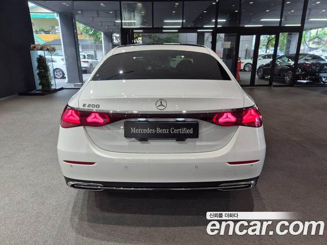 Mercedes-Benz E-Class (W214) E200 Avantgarde 2026 — фото 4
