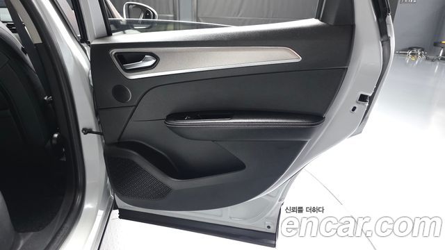 Renault Korea XM3 1.3 TCe RE Inspire 2023 — фото 25