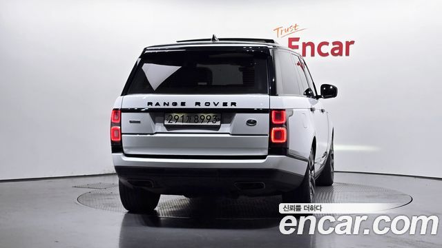 Land Rover Range Rover (IV) 4.4 SDV8 AB DIESEL 2020 — фото 4