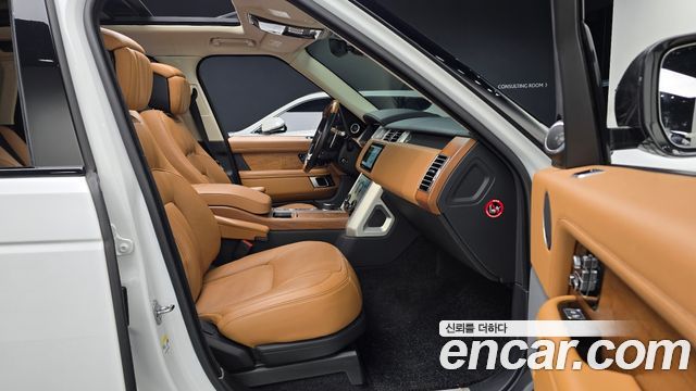 Land Rover Range Rover (IV) 4.4 SDV8 AB DIESEL 2020 — фото 11