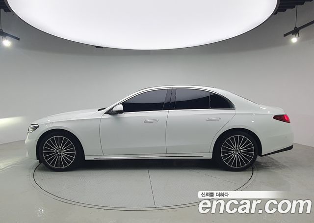 Mercedes-Benz E-Class (W214) E450 4MATIC Exclusive 2026 — фото 2