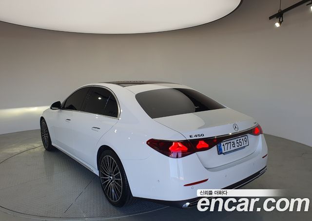 Mercedes-Benz E-Class (W214) E450 4MATIC Exclusive 2026 — фото 3
