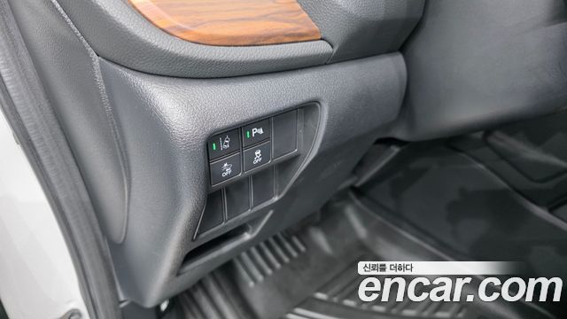 Honda CR-V (V) 1.5 EX-L 2WD 2021 — фото 17