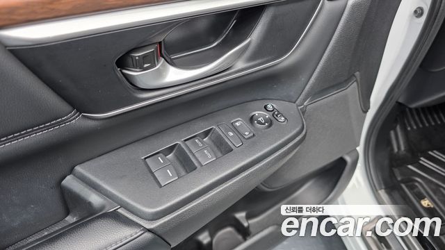 Honda CR-V (V) 1.5 EX-L 2WD 2021 — фото 19