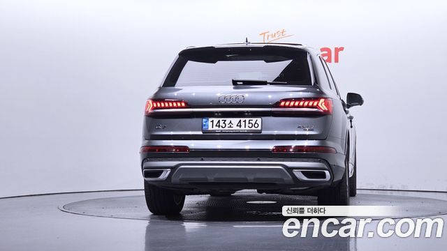 Audi Q7 (4M) 45 TDI Quattro Premium 2021 — фото 4