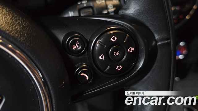MINI Cooper 5Door Standard 3rd 2019 — фото 17