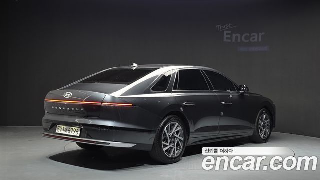Hyundai Grandeur (GN7) 3.5 LPG 2WD Premium 2024 — фото 2