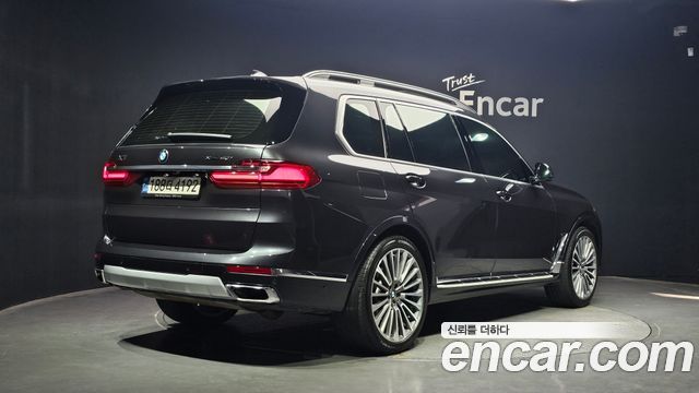 BMW X7 (G07) xDrive 40i Design Pure Excellence 6-Seater 2022 — фото 2