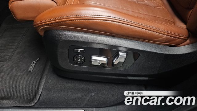 BMW X7 (G07) xDrive 40i Design Pure Excellence 6-Seater 2022 — фото 36