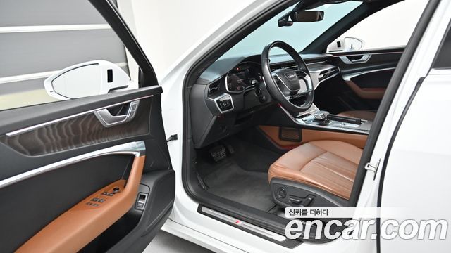 Audi A6 (C8) 40 TDI Quattro Premium 2023 — фото 15