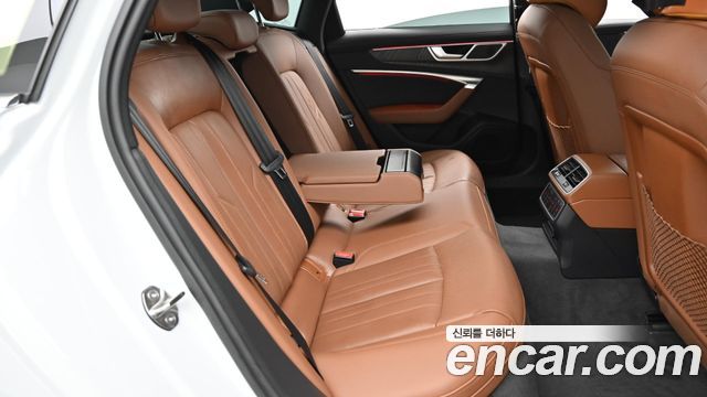 Audi A6 (C8) 40 TDI Quattro Premium 2023 — фото 16