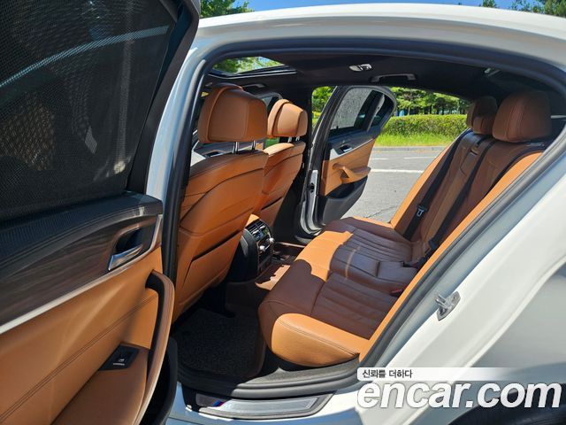 BMW 5 Series (G30) 520d M Sport Package Plus 2017 — фото 16