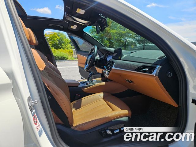 BMW 5 Series (G30) 520d M Sport Package Plus 2017 — фото 18
