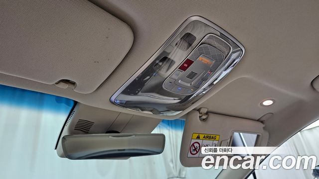 Genesis G80 (RG3) Gasoline 2.5 Turbo AWD 2025 — фото 17