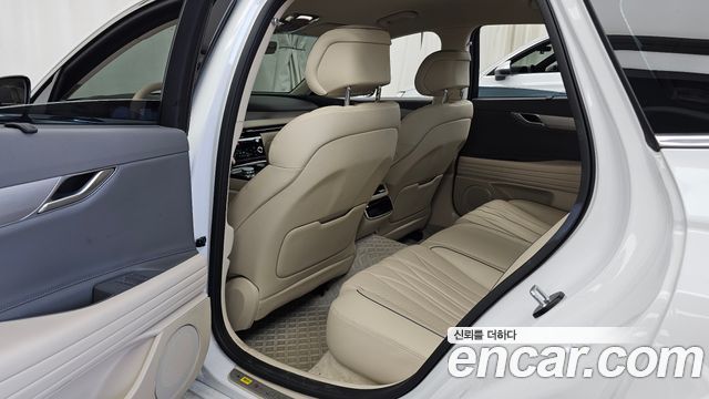 Genesis G80 (RG3) Gasoline 2.5 Turbo AWD 2025 — фото 26