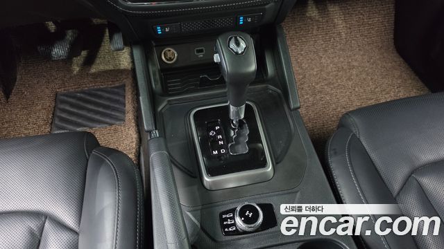 KG Mobility (SsangYong) Rexton Sports Diesel 2.2 4WD Noblesse 2019 — фото 9