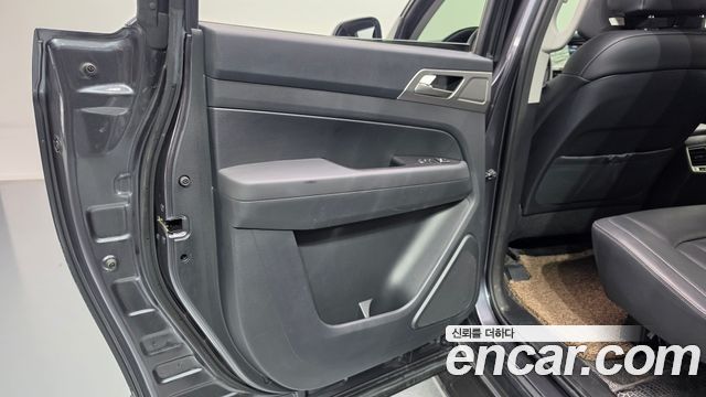 KG Mobility (SsangYong) Rexton Sports Diesel 2.2 4WD Noblesse 2019 — фото 31