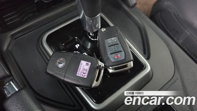 KG Mobility (SsangYong) Rexton Sports Diesel 2.2 4WD Noblesse 2019 — фото 36