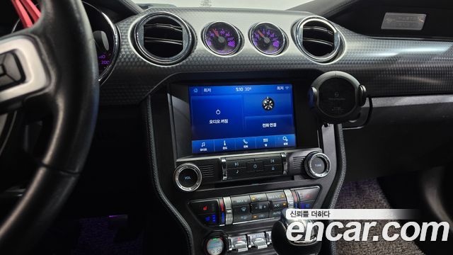 Ford Mustang Coupe 2017 — фото 13